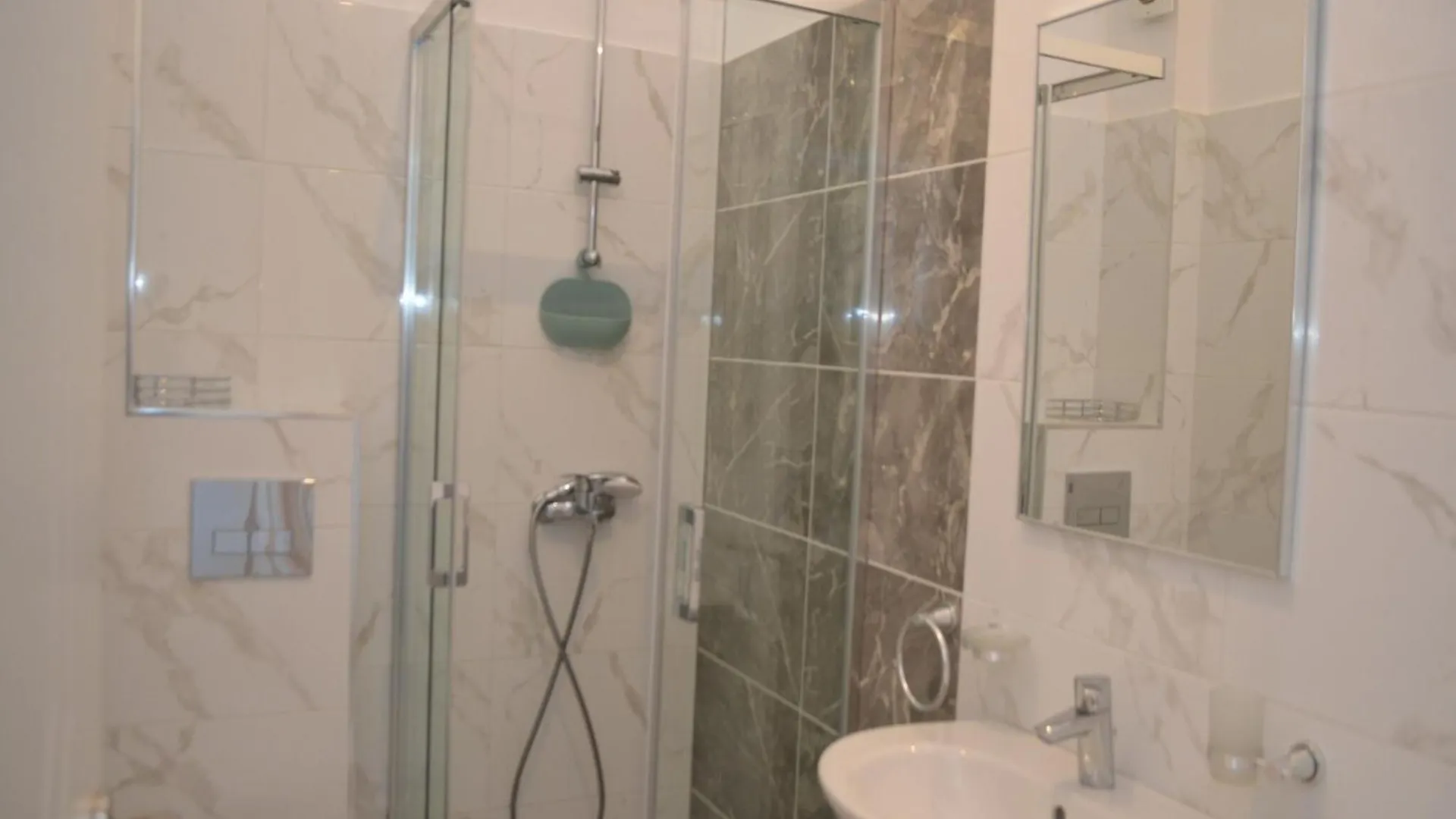 Lejlighed Charming Beachside Studio In Saranda