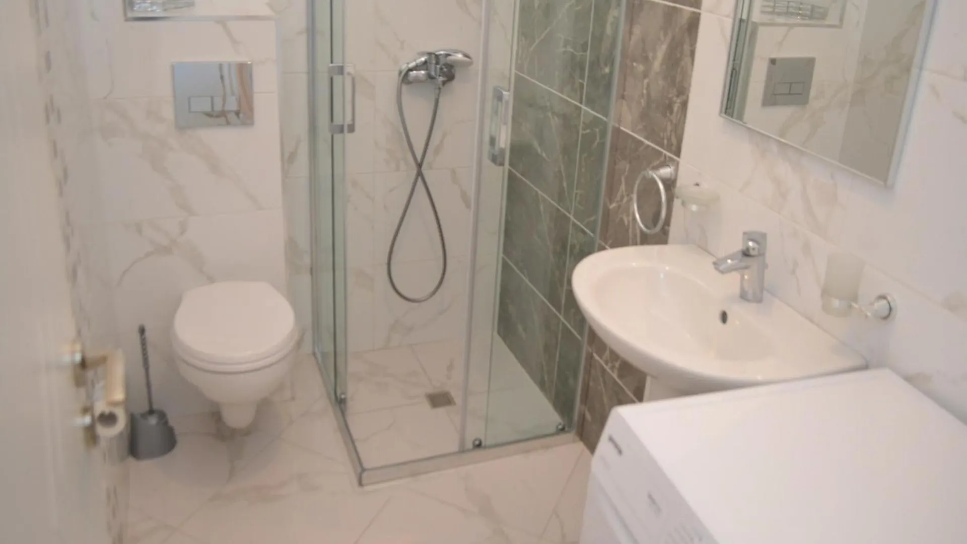 Charming Beachside Studio In Saranda 0*, Sarandë